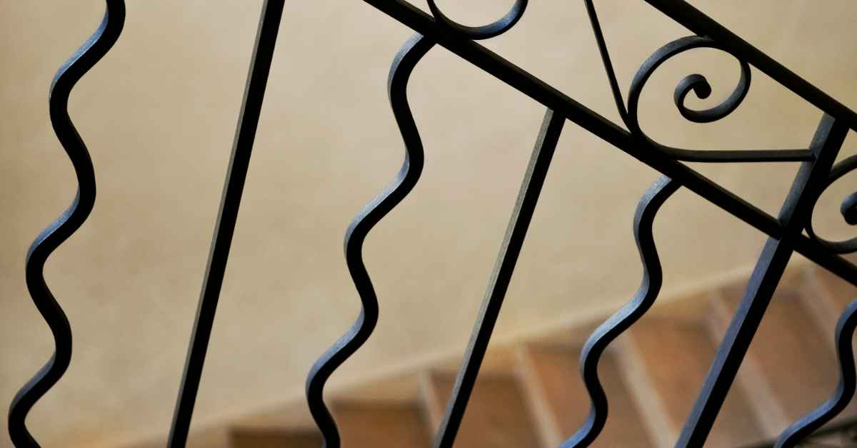 railing-tangga-sederhana-kps-steel-distributor-besi-jakarta