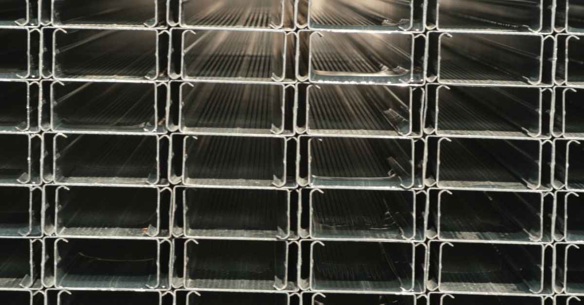 besi-hollow-vs-baja-ringan-kps-steel-distributor-besi-jakarta