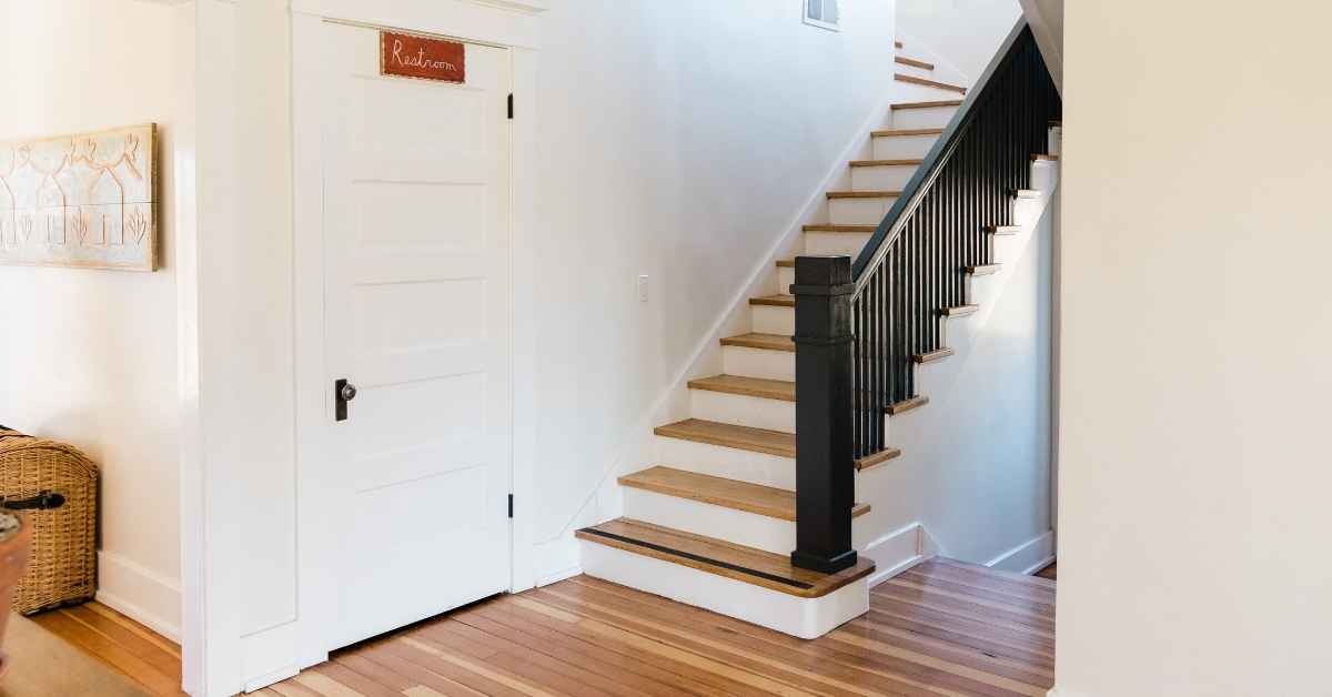 ukuran-besi-hollow-untuk-tangga-kps-steel-distributor-besi-jakarta