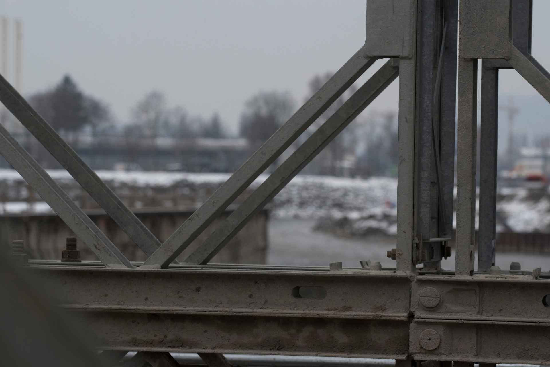 sambungan tetap pada konstruksi baja kps steel distributor besi jakarta